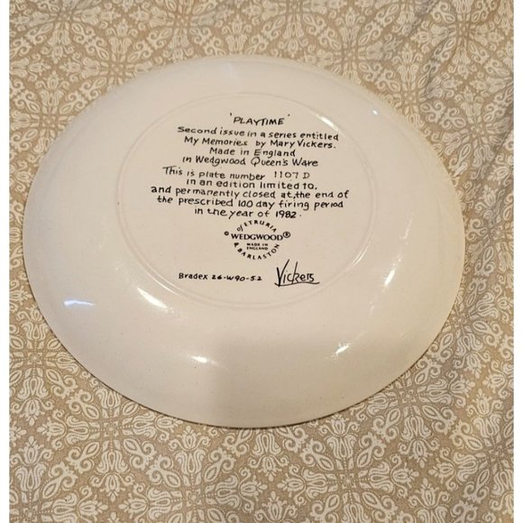Vintage, Limited Edition 8" Wedgwood Plate:‎ PLAYTIME #1107D by Mary Vickers - Picture 2 of 2